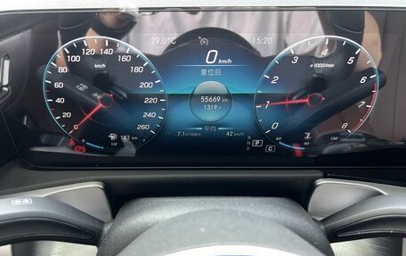 Mercedes-Benz GLB, 2022 год, 2 430 000 рублей, 13 фотография