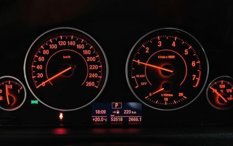 BMW 3 серия, 2018 год, 2 983 000 рублей, 16 фотография