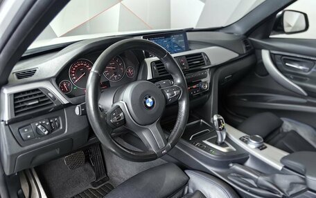 BMW 3 серия, 2018 год, 2 983 000 рублей, 9 фотография
