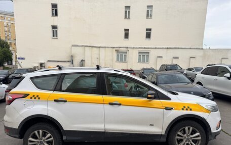 Ford Kuga III, 2019 год, 1 200 000 рублей, 3 фотография