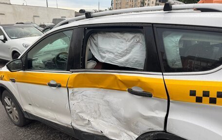 Ford Kuga III, 2019 год, 1 200 000 рублей, 10 фотография