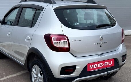 Renault Sandero II рестайлинг, 2017 год, 850 000 рублей, 11 фотография