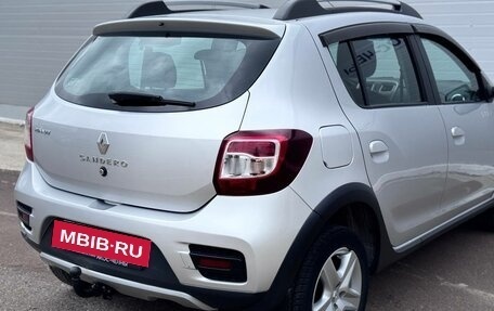 Renault Sandero II рестайлинг, 2017 год, 850 000 рублей, 12 фотография