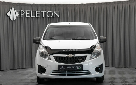 Chevrolet Spark III, 2012 год, 650 000 рублей, 3 фотография