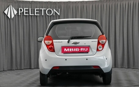 Chevrolet Spark III, 2012 год, 650 000 рублей, 6 фотография