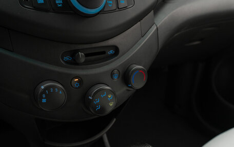 Chevrolet Spark III, 2012 год, 650 000 рублей, 17 фотография
