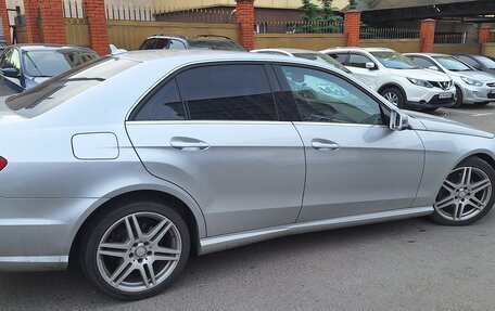 Mercedes-Benz E-Класс, 2012 год, 1 700 000 рублей, 3 фотография
