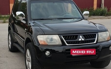 Mitsubishi Pajero III рестайлинг, 2004 год, 1 100 000 рублей, 5 фотография