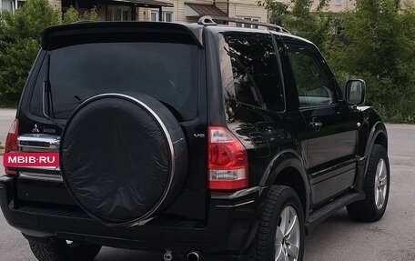 Mitsubishi Pajero III рестайлинг, 2004 год, 1 100 000 рублей, 2 фотография