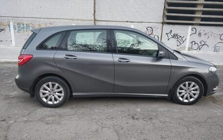 Mercedes-Benz B-Класс, 2014 год, 1 480 000 рублей, 3 фотография