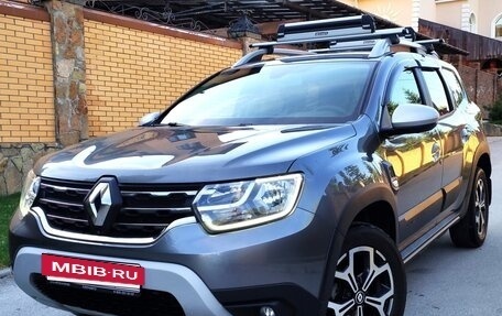 Renault Duster, 2021 год, 1 950 000 рублей, 2 фотография