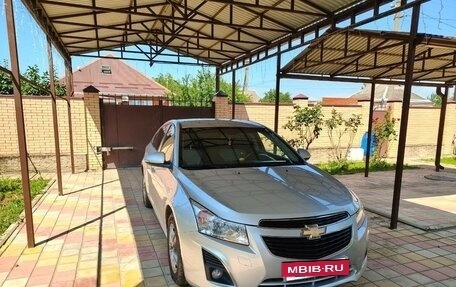 Chevrolet Cruze II, 2014 год, 920 000 рублей, 2 фотография