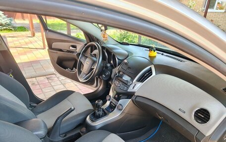 Chevrolet Cruze II, 2014 год, 920 000 рублей, 13 фотография