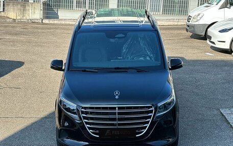 Mercedes-Benz V-Класс, 2025 год, 14 590 000 рублей, 2 фотография
