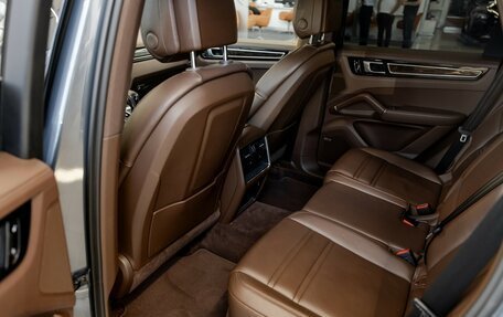Porsche Cayenne III, 2018 год, 6 998 000 рублей, 26 фотография