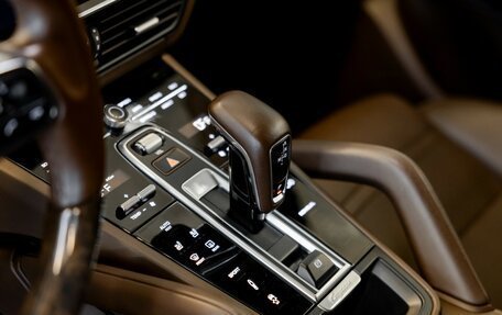 Porsche Cayenne III, 2018 год, 6 998 000 рублей, 22 фотография