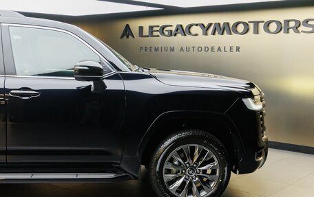 Toyota Land Cruiser, 2024 год, 12 100 000 рублей, 7 фотография