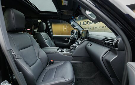 Toyota Land Cruiser, 2024 год, 12 100 000 рублей, 27 фотография