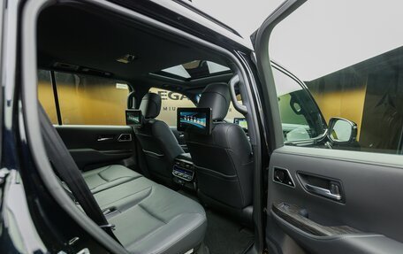 Toyota Land Cruiser, 2024 год, 12 100 000 рублей, 37 фотография
