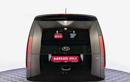Hyundai Staria, 2021 год, 5 190 000 рублей, 6 фотография