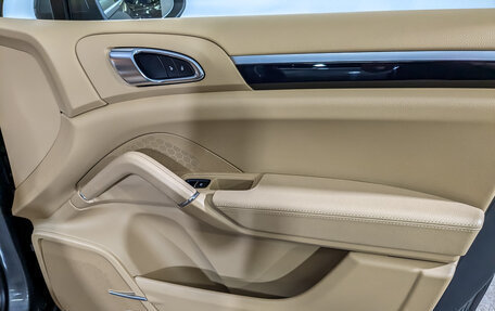 Porsche Cayenne III, 2014 год, 2 999 000 рублей, 25 фотография