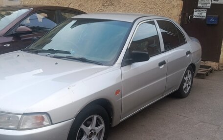 Mitsubishi Lancer VII, 1998 год, 250 000 рублей, 1 фотография