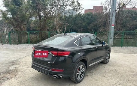 Geely Tugella FY11, 2022 год, 1 915 000 рублей, 6 фотография