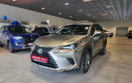 Lexus NX I, 2018 год, 3 100 000 рублей, 3 фотография