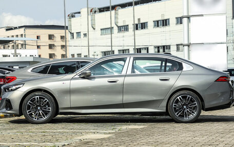 BMW 5 серия, 2025 год, 8 400 077 рублей, 3 фотография