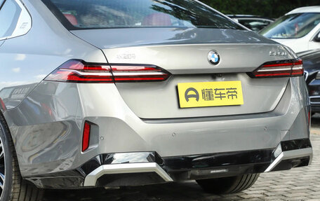 BMW 5 серия, 2025 год, 8 400 077 рублей, 15 фотография