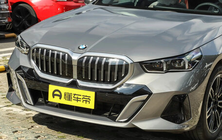 BMW 5 серия, 2025 год, 8 400 077 рублей, 9 фотография