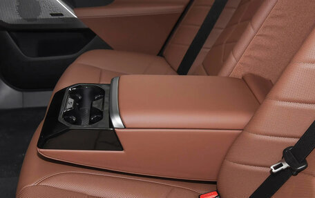 BMW 5 серия, 2025 год, 8 400 077 рублей, 23 фотография