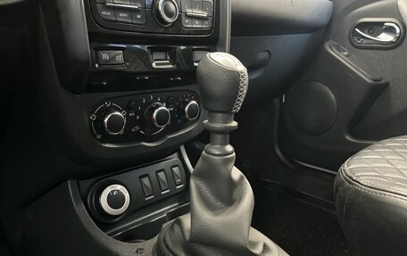 Renault Duster I рестайлинг, 2016 год, 1 300 000 рублей, 23 фотография