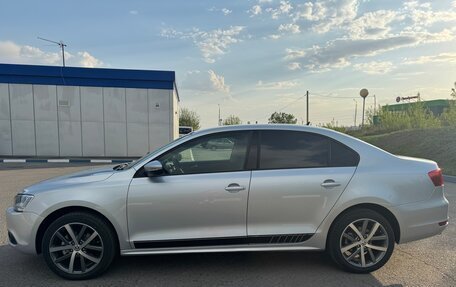 Volkswagen Jetta VI, 2012 год, 800 000 рублей, 4 фотография