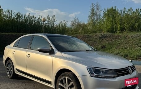 Volkswagen Jetta VI, 2012 год, 800 000 рублей, 14 фотография