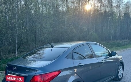 Hyundai Solaris II рестайлинг, 2012 год, 710 000 рублей, 2 фотография