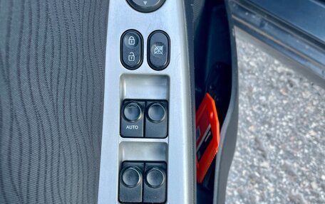 Hyundai Solaris II рестайлинг, 2012 год, 710 000 рублей, 15 фотография