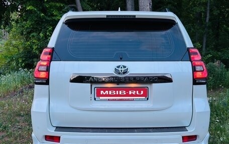Toyota Land Cruiser Prado 150 рестайлинг 2, 2020 год, 6 890 000 рублей, 5 фотография