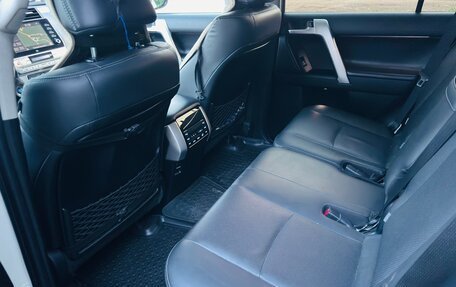 Toyota Land Cruiser Prado 150 рестайлинг 2, 2020 год, 6 890 000 рублей, 11 фотография