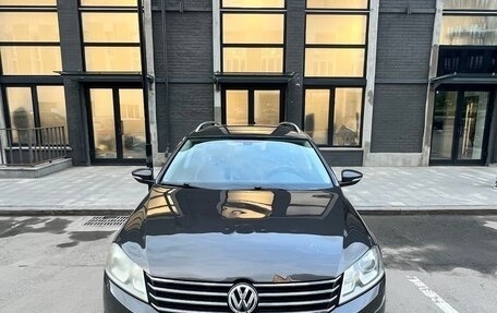 Volkswagen Passat B7, 2012 год, 1 050 000 рублей, 2 фотография
