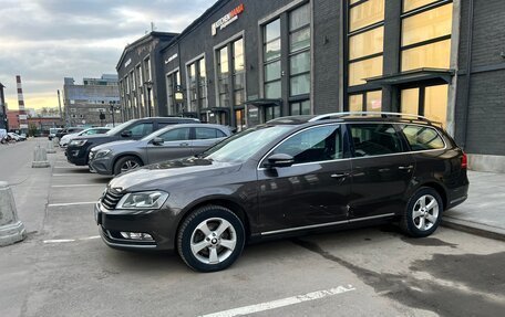 Volkswagen Passat B7, 2012 год, 1 050 000 рублей, 13 фотография