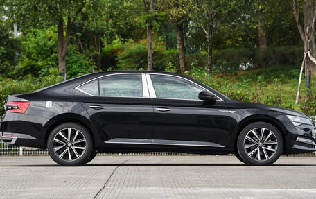 Skoda Superb III рестайлинг, 2025 год, 4 000 077 рублей, 8 фотография