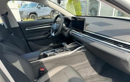 Geely Emgrand, 2024 год, 2 483 990 рублей, 10 фотография