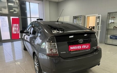 Toyota Prius, 2008 год, 729 000 рублей, 3 фотография