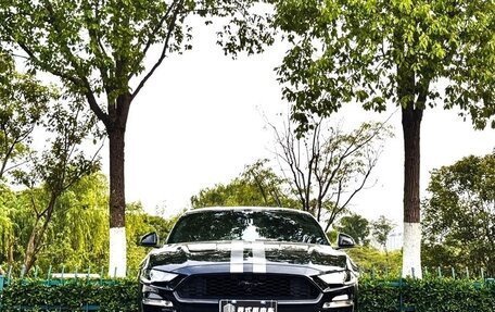 Ford Mustang VI рестайлинг, 2021 год, 2 555 123 рублей, 2 фотография