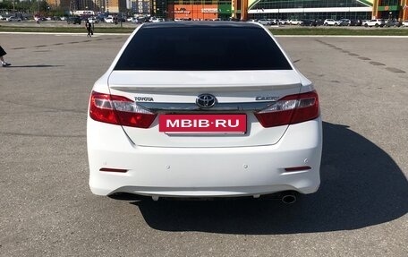 Toyota Camry, 2014 год, 1 750 000 рублей, 5 фотография