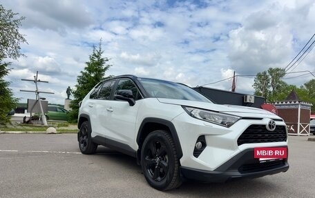 Toyota RAV4, 2022 год, 3 368 000 рублей, 2 фотография