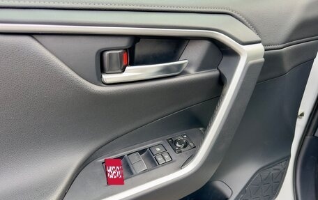 Toyota RAV4, 2022 год, 3 368 000 рублей, 11 фотография