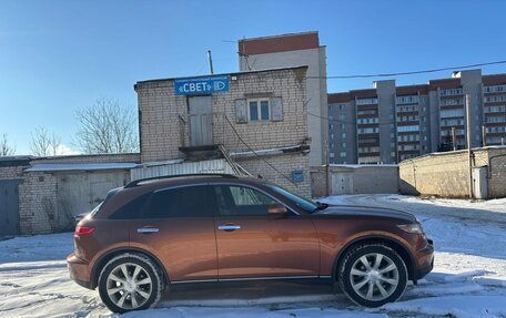 Infiniti FX I, 2003 год, 790 000 рублей, 22 фотография