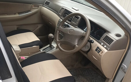 Toyota Corolla, 2005 год, 650 000 рублей, 2 фотография